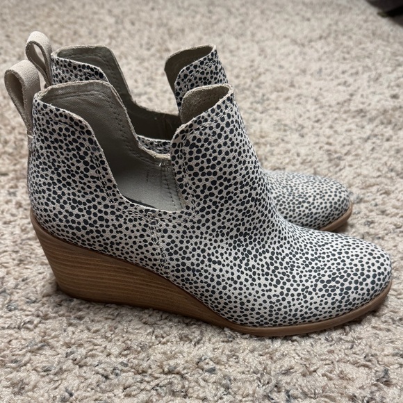 Toms Shoes - Toms Gwen Ankle Boot